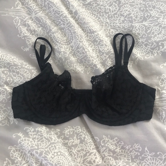 Victoria's Secret Other - Victoria’s Secret Body By Victoria Unlined Bra